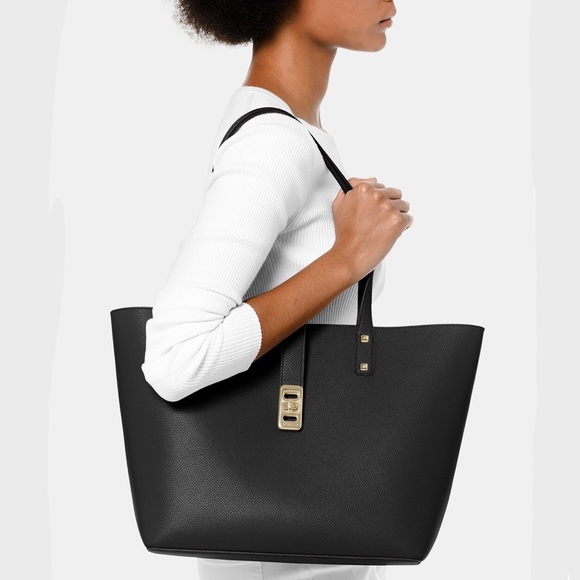 Michael Kors Handbags - New Michael Kors black tote purse bag